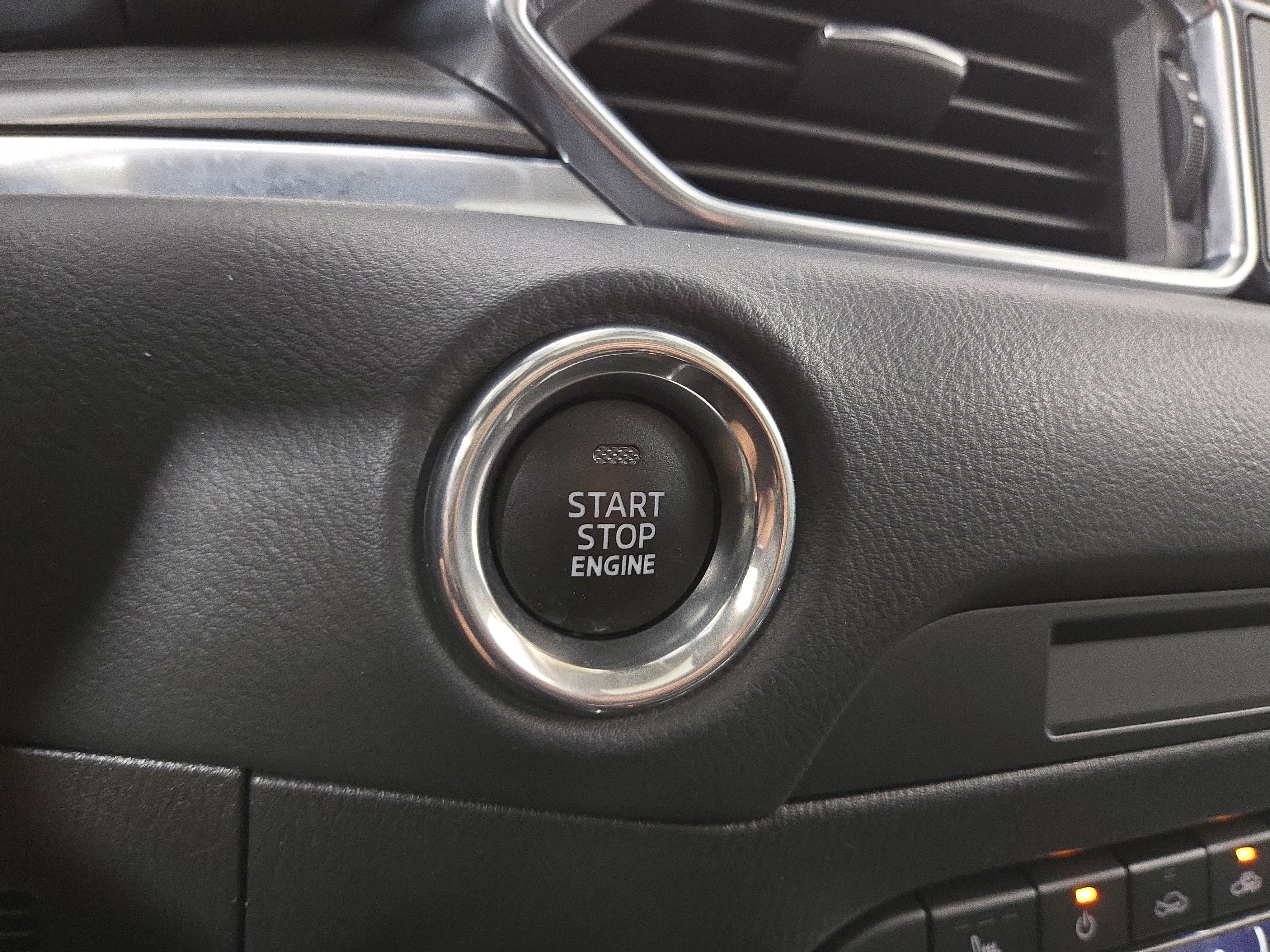 Used 2023 MAZDA CX-5 AWD 2.5 S w/ Premium Package image 26