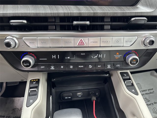 Used 2025 Kia Telluride EX image 19