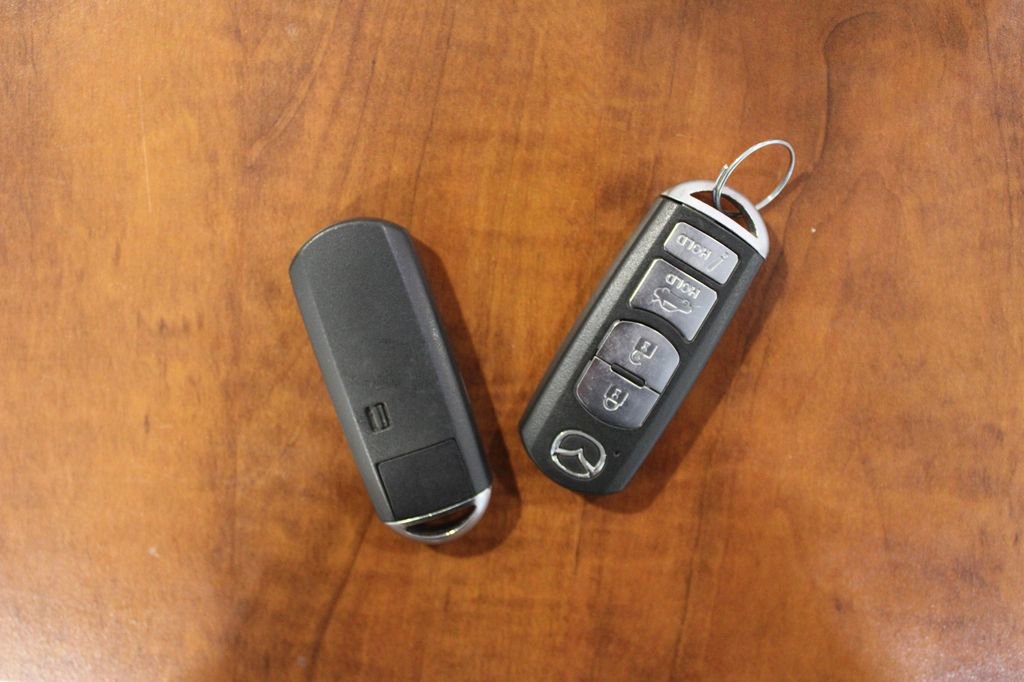 Used 2019 MAZDA CX-5 Signature image 34