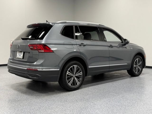 Used 2024 Volkswagen Tiguan Wolfsburg Edition FWD image 8