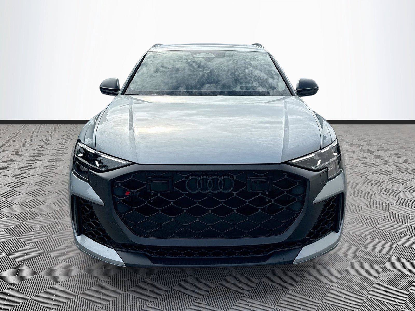 New 2027 Audi RS Q8 performance AWD/4WD image 2