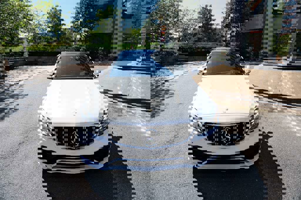 Used 2016 Mercedes-Benz C 63 AMG S image 3