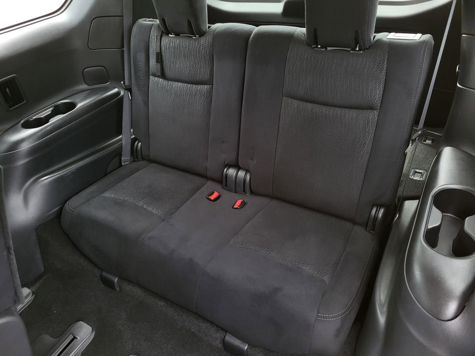 Used 2016 Nissan Pathfinder S FWD image 17