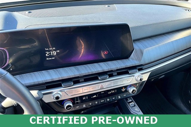 Used 2023 Kia Telluride EX w/ EX Captain's Chair Package image 6