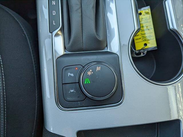 Used 2025 Chevrolet Blazer LT w/ Convenience Package FWD image 10