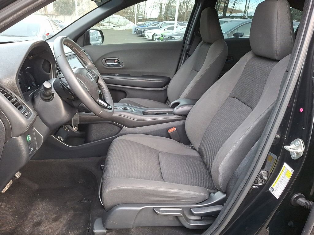 Used 2019 Honda HR-V Sport image 10