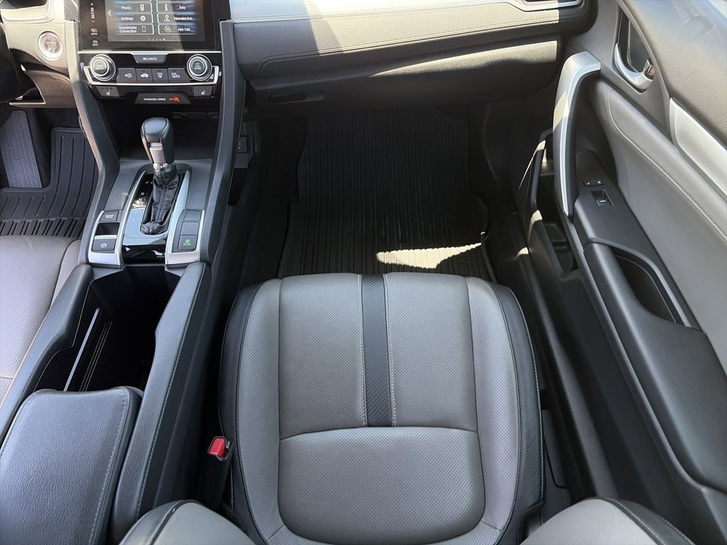 Used 2017 Honda Civic Touring image 17