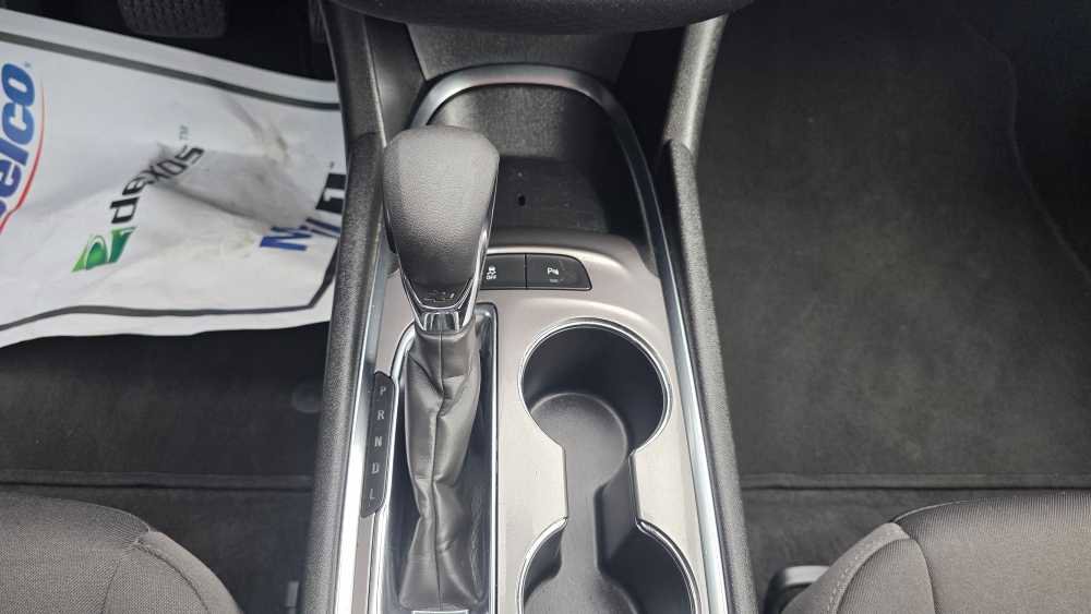 Used 2024 Chevrolet Malibu LT image 15