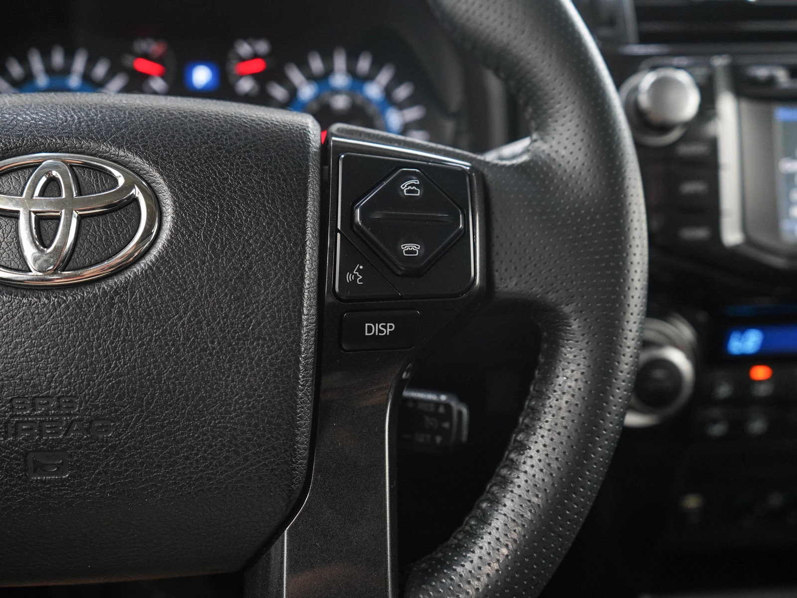 Used 2019 Toyota 4Runner Limited AWD/4WD image 26