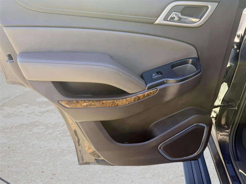 Used 2015 GMC Yukon Denali w/ Premium Package image 20