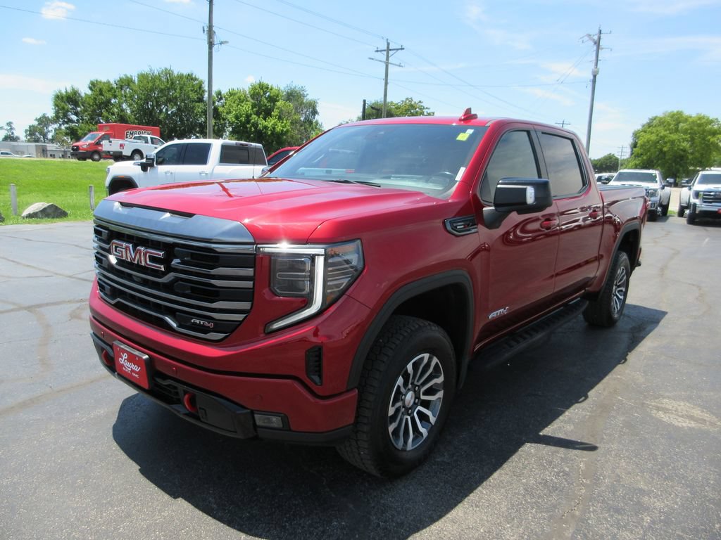 Certified 2022 GMC Sierra 1500 AT4 w/ AT4 Premium Package AWD/4WD image 13