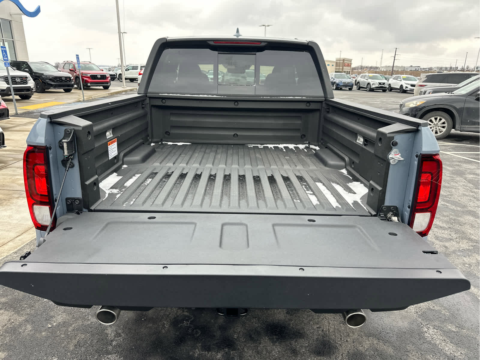 New 2026 Honda Ridgeline Black Edition image 16