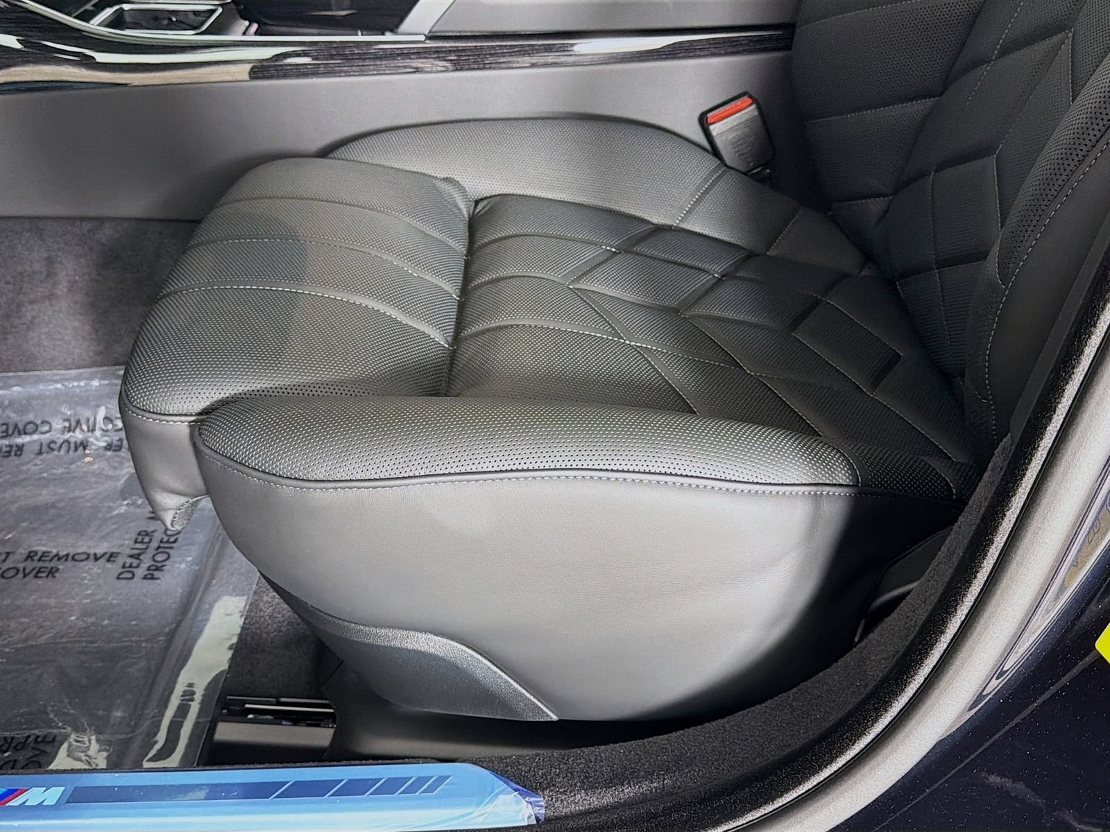 New 2026 BMW i7 xDrive60 w/ M Sport Package RWD image 20