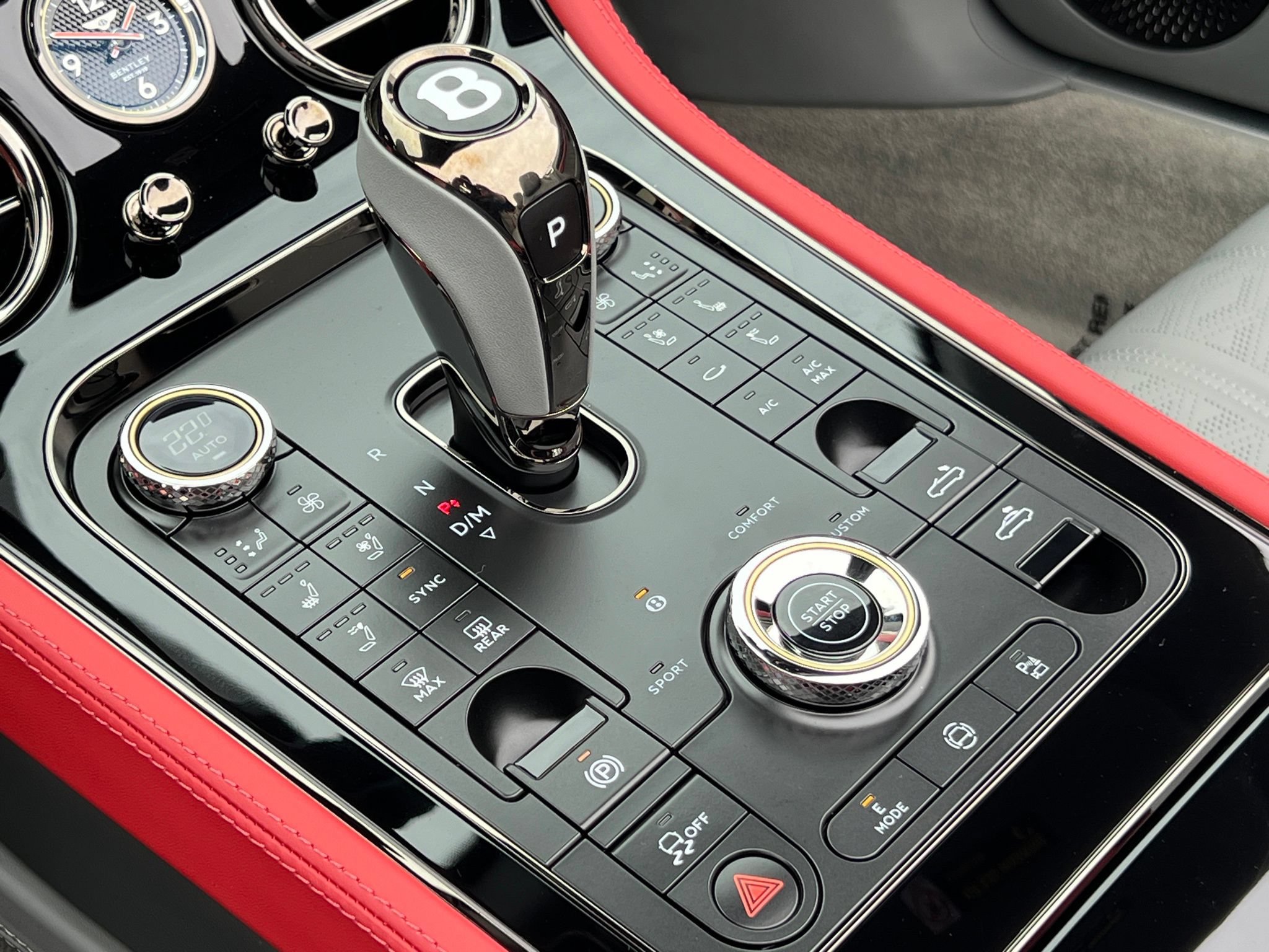 New 2026 Bentley Continental GTC AWD/4WD image 28