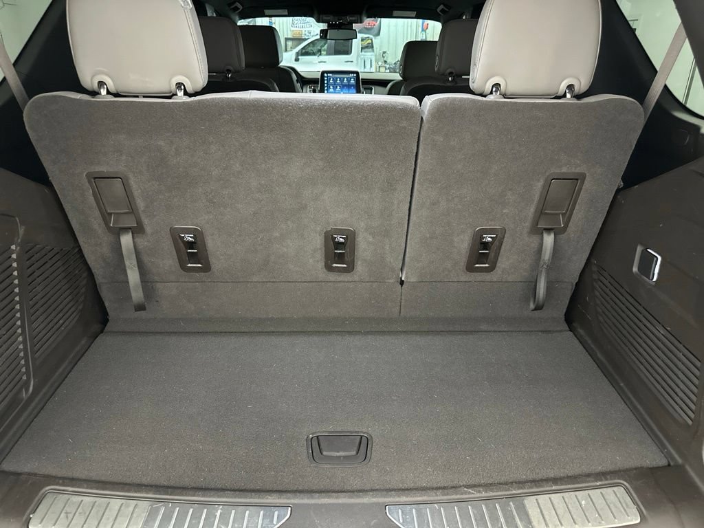 Used 2023 Chevrolet Tahoe Z71 AWD/4WD image 14