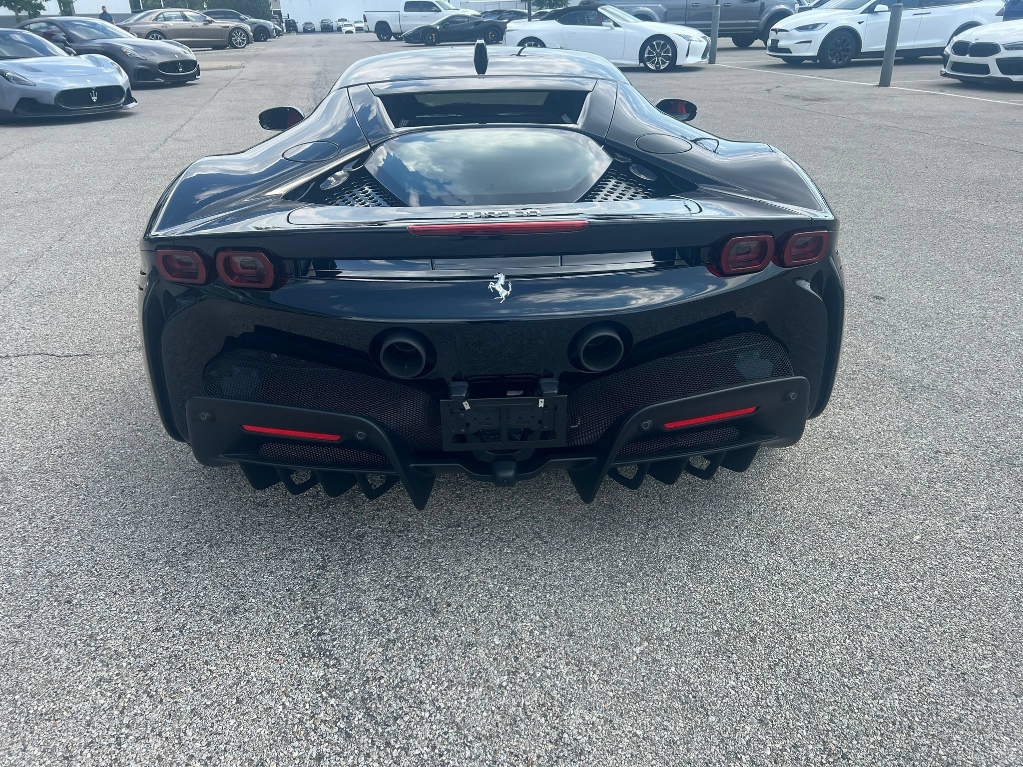 Used 2023 Ferrari SF90 Stradale AWD/4WD image 6