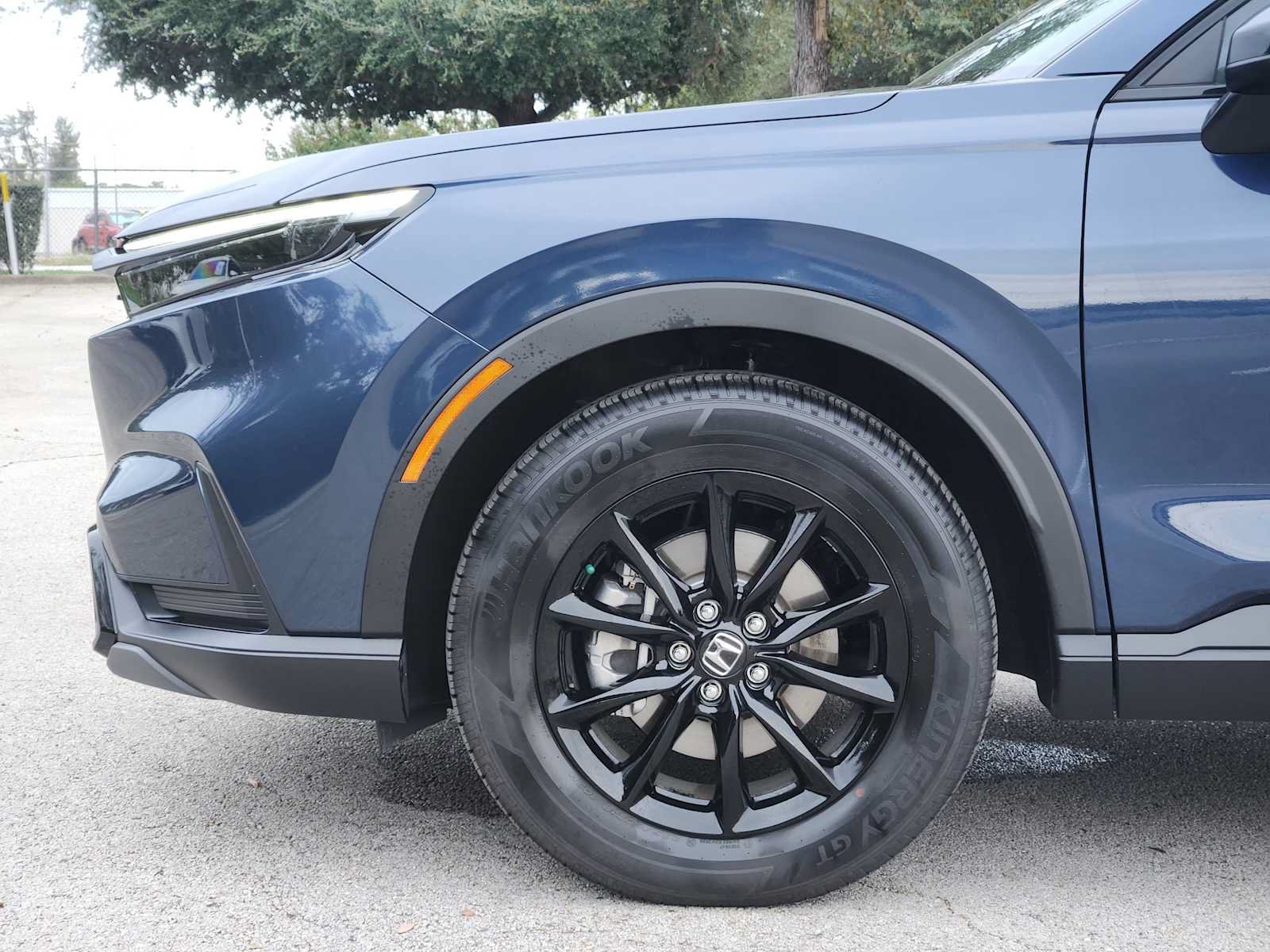 Certified 2026 Honda CR-V Sport image 8