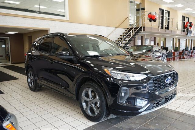 Used 2023 Ford Escape ST-Line Select w/ Tech Pack #2 image 18