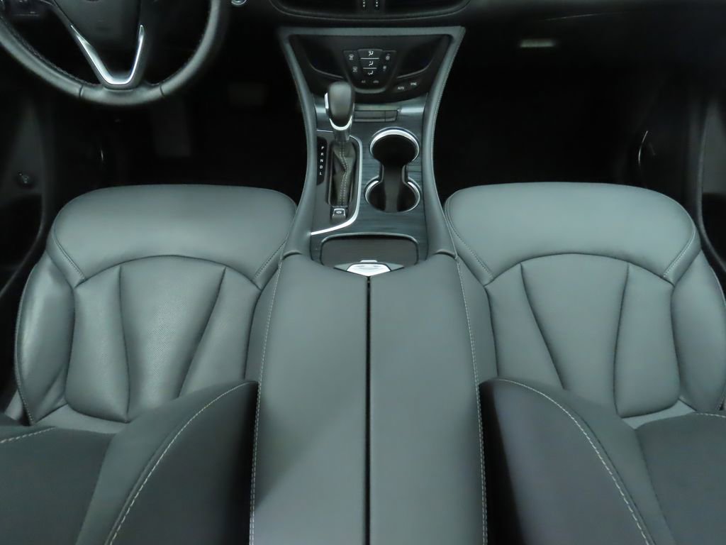 Used 2020 Buick Envision Premium image 17