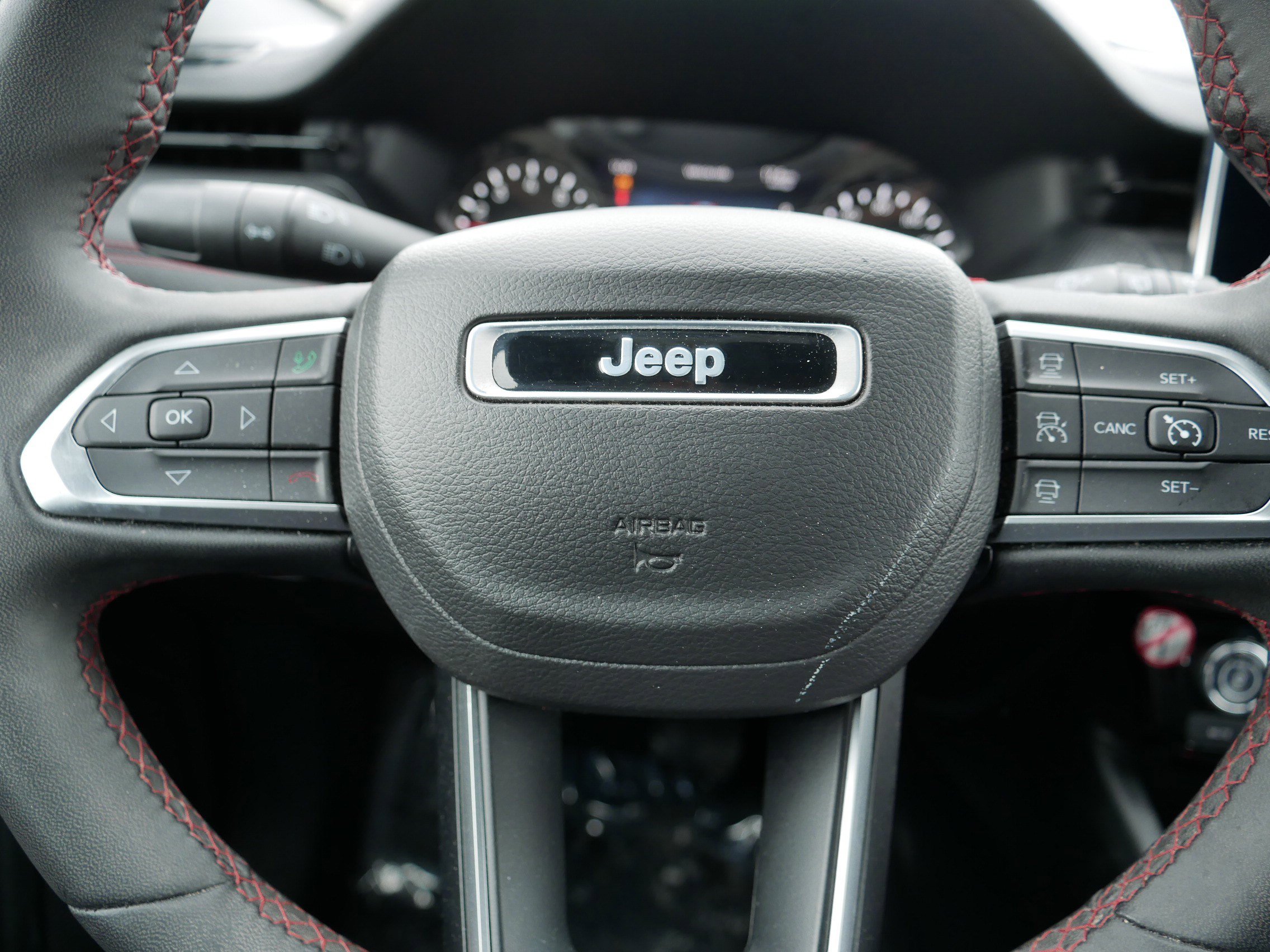 Used 2023 Jeep Compass Trailhawk image 25