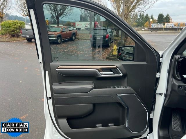 Used 2025 Chevrolet Silverado 1500 LT image 14