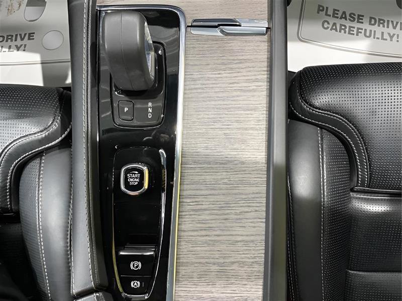 Used 2022 Volvo V90 B6 Cross Country AWD/4WD image 23