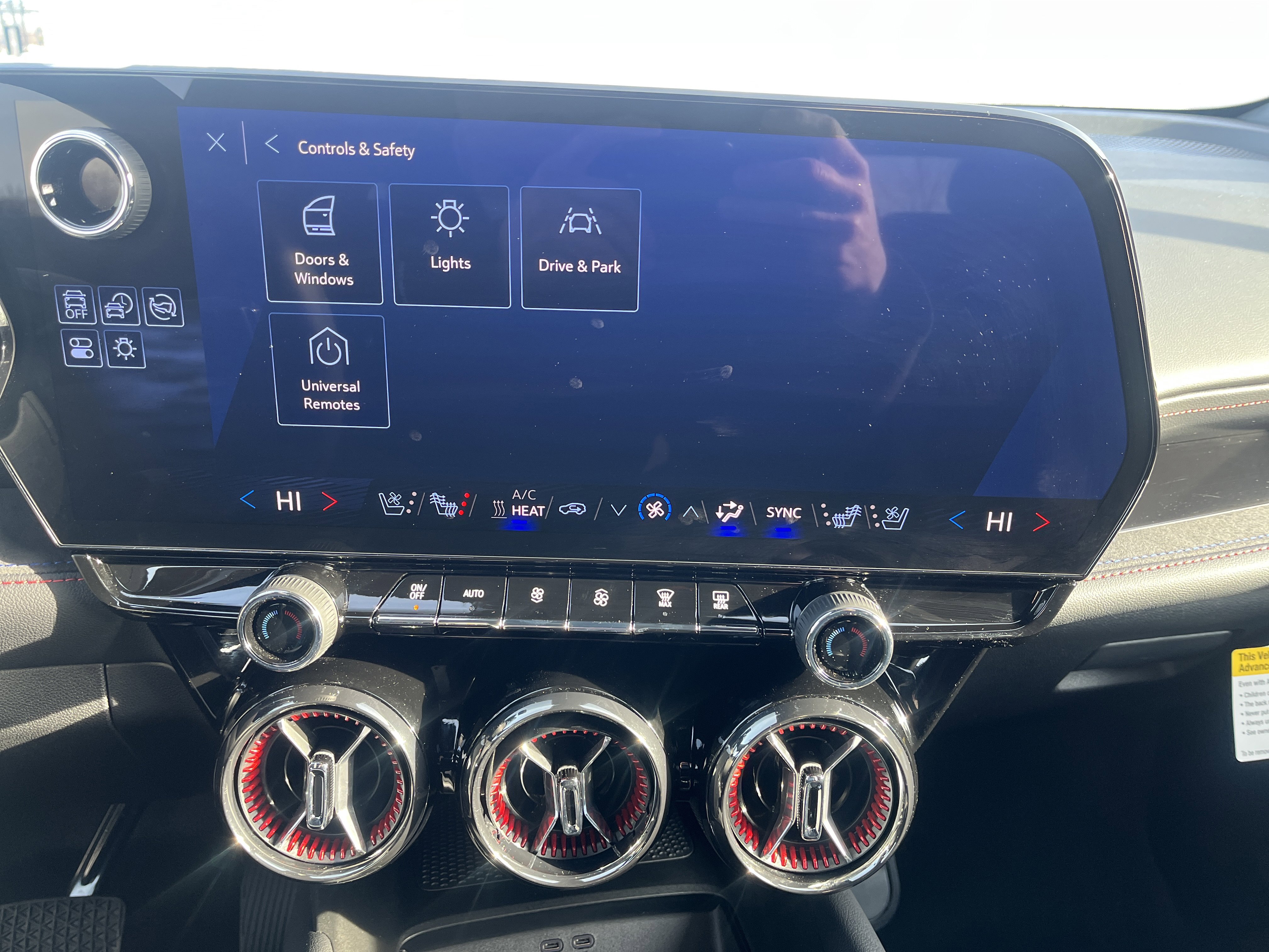 Used 2025 Chevrolet Blazer EV RS image 26