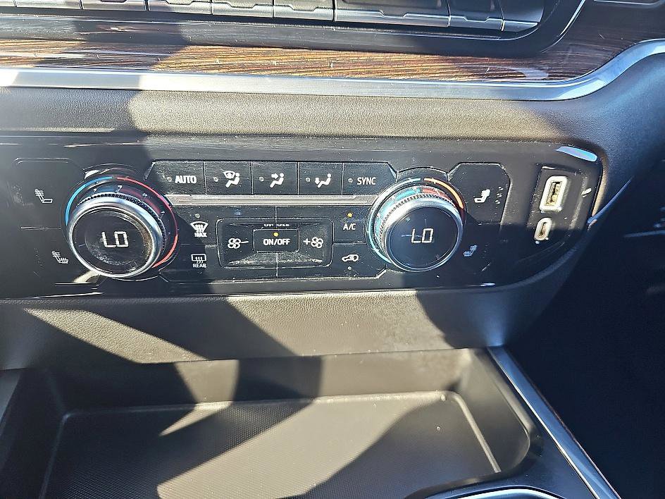 Used 2022 GMC Sierra 1500 Elevation w/ Preferred Package image 25