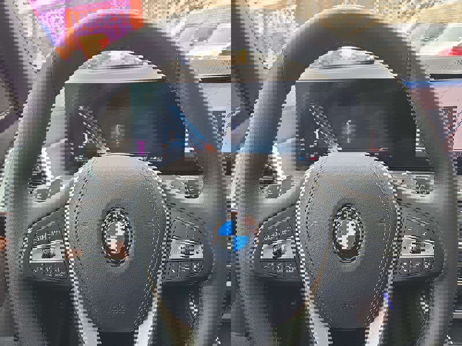 Used 2024 BMW X5 xDrive40i w/ Executive Package image 21