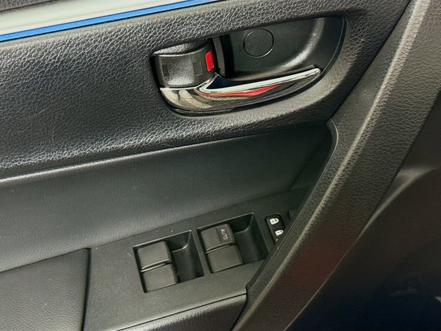 Used 2015 Toyota Corolla S image 18