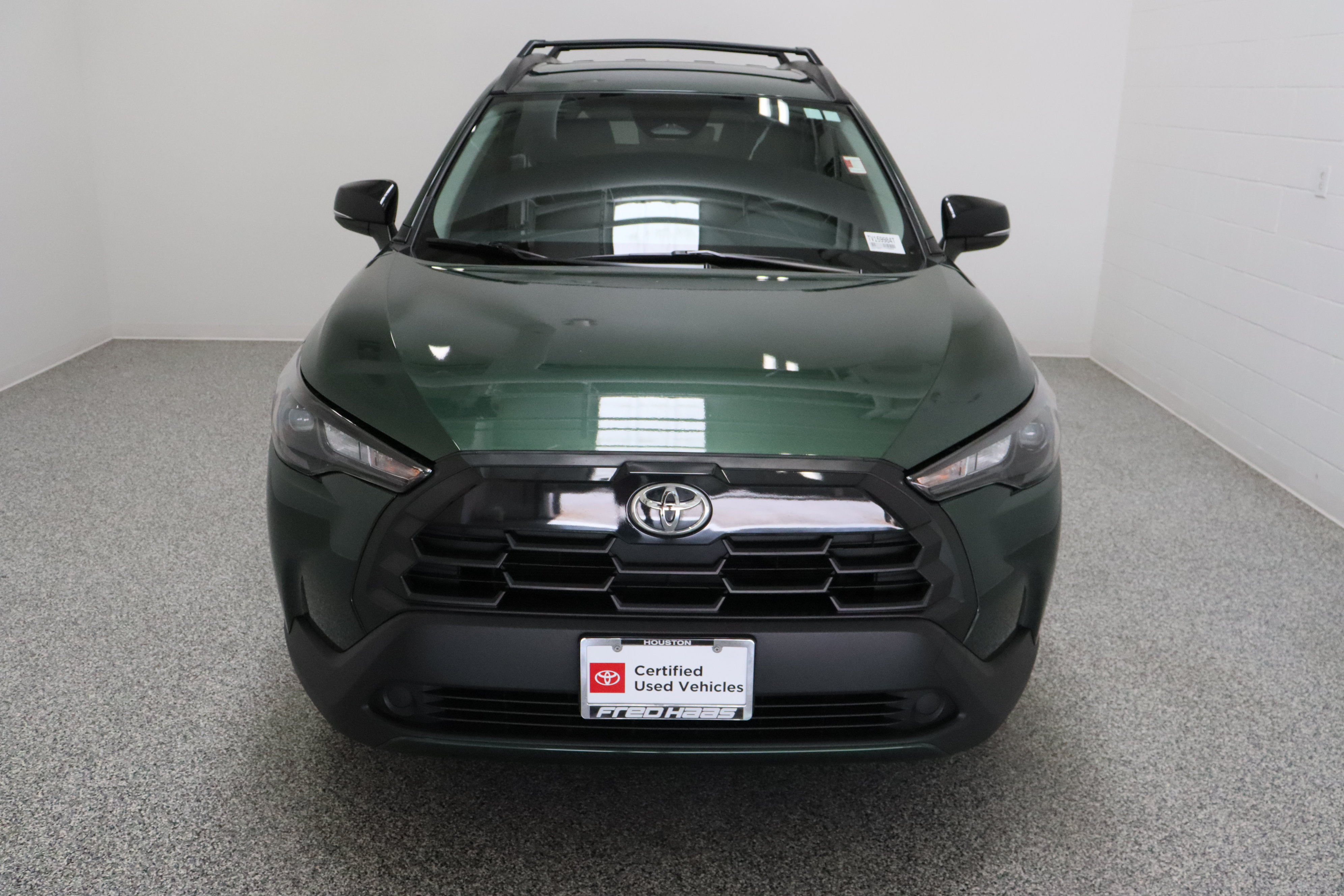 Certified 2026 Toyota Corolla Cross LE FWD image 3