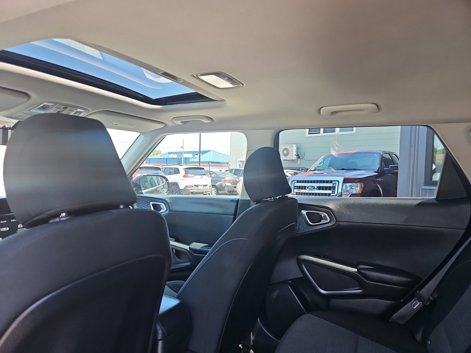 Used 2020 Kia Soul GT-Line w/ GT 2.0L Power Sunroof Package FWD image 19