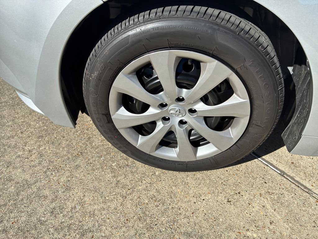 New 2026 Toyota Corolla LE image 32