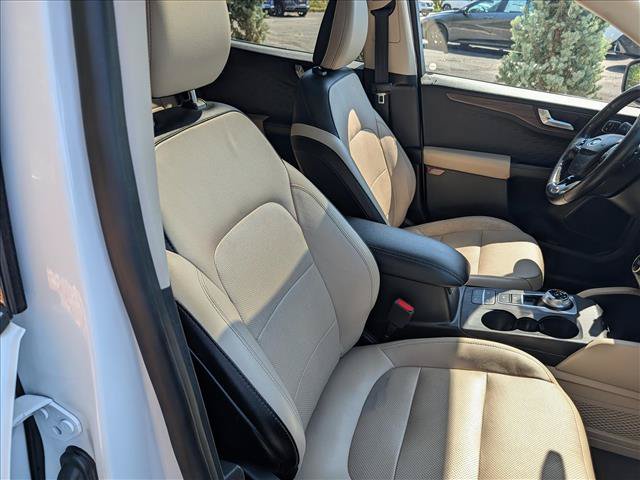 Used 2020 Ford Escape Titanium AWD/4WD image 12