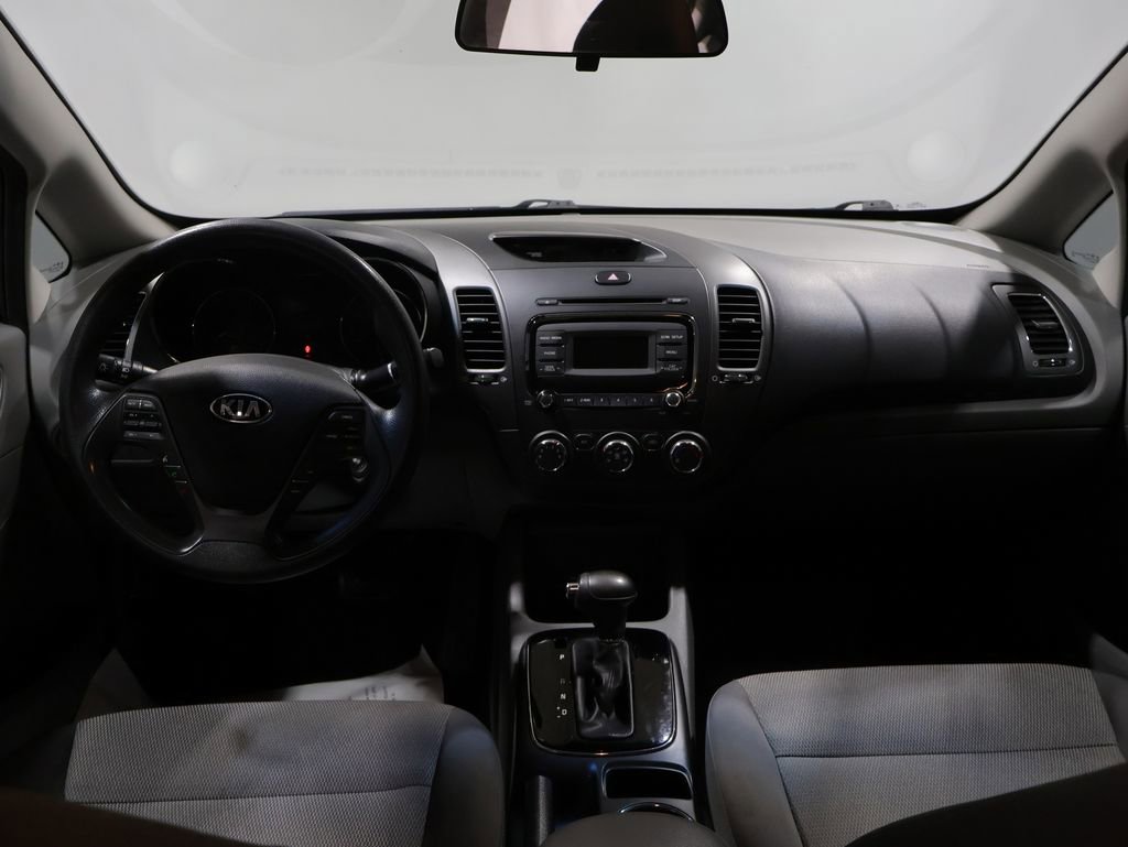 Used 2018 Kia Forte LX FWD image 16