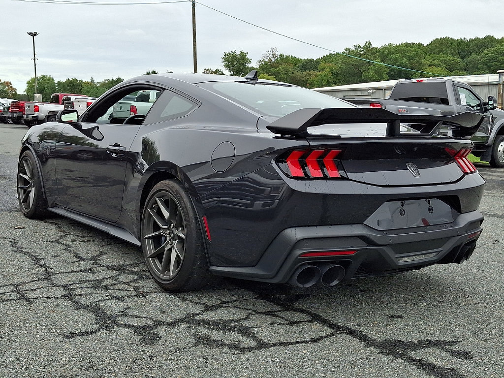 Used 2024 Ford Mustang Dark Horse w/ Dark Horse Handlin Package RWD image 4