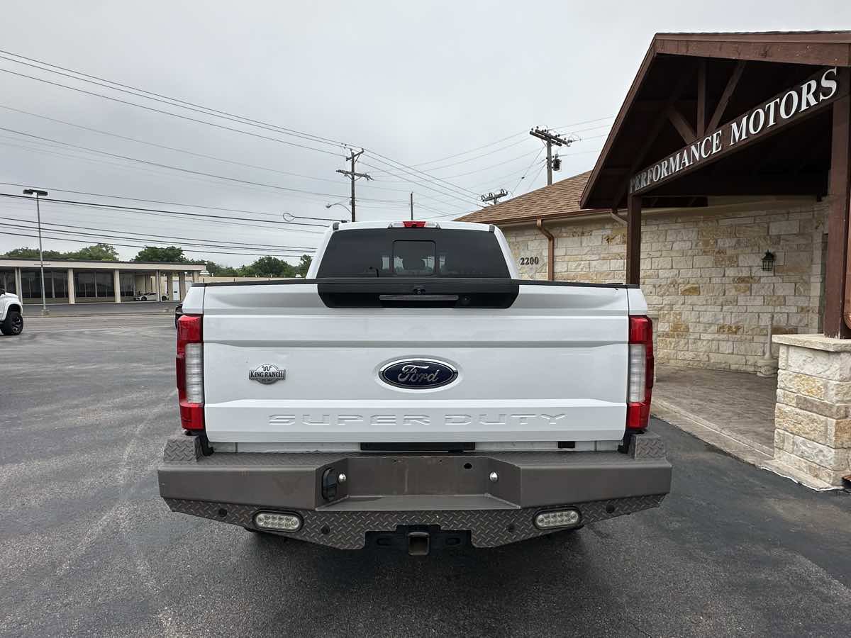 Used 2019 Ford F250 King Ranch w/ King Ranch Ultimate Package AWD/4WD image 3