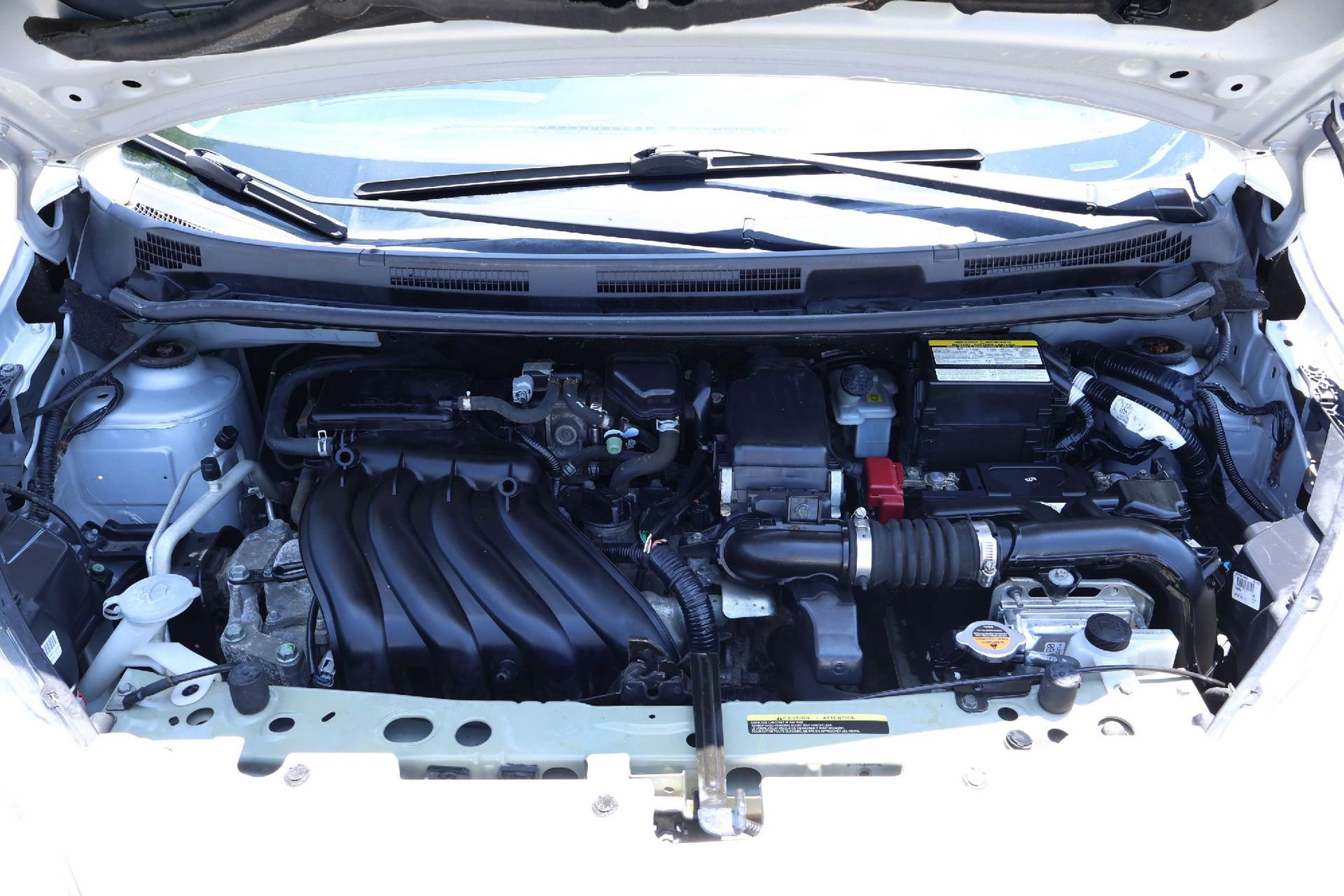 Used 2016 Nissan Versa Note SV FWD image 9