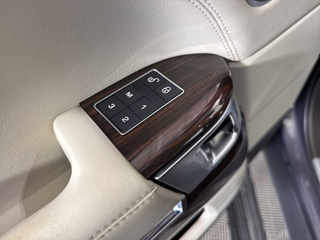 Used 2017 Land Rover Range Rover Supercharged image 21
