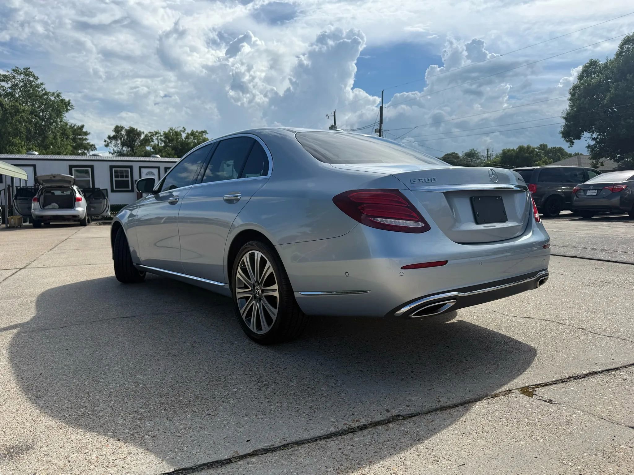 Used 2018 Mercedes-Benz E 300 image 7