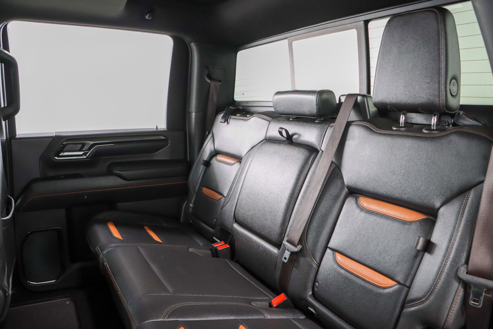 Used 2024 GMC Sierra 2500 AT4 w/ AT4 Premium Plus Package image 30