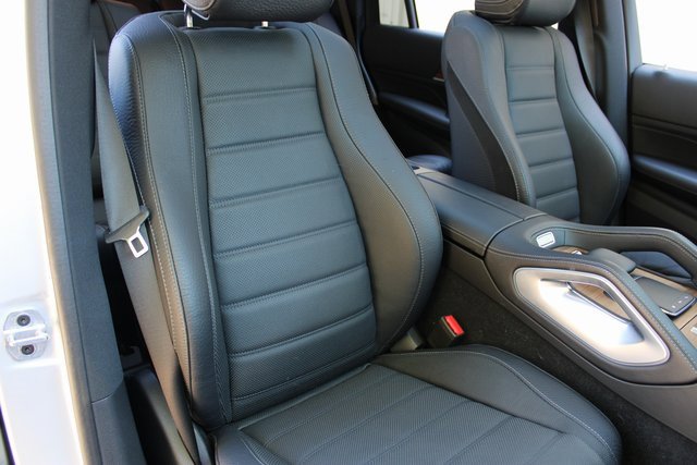 Used 2024 Mercedes-Benz GLS 450 4MATIC w/ AMG Line Exterior image 16