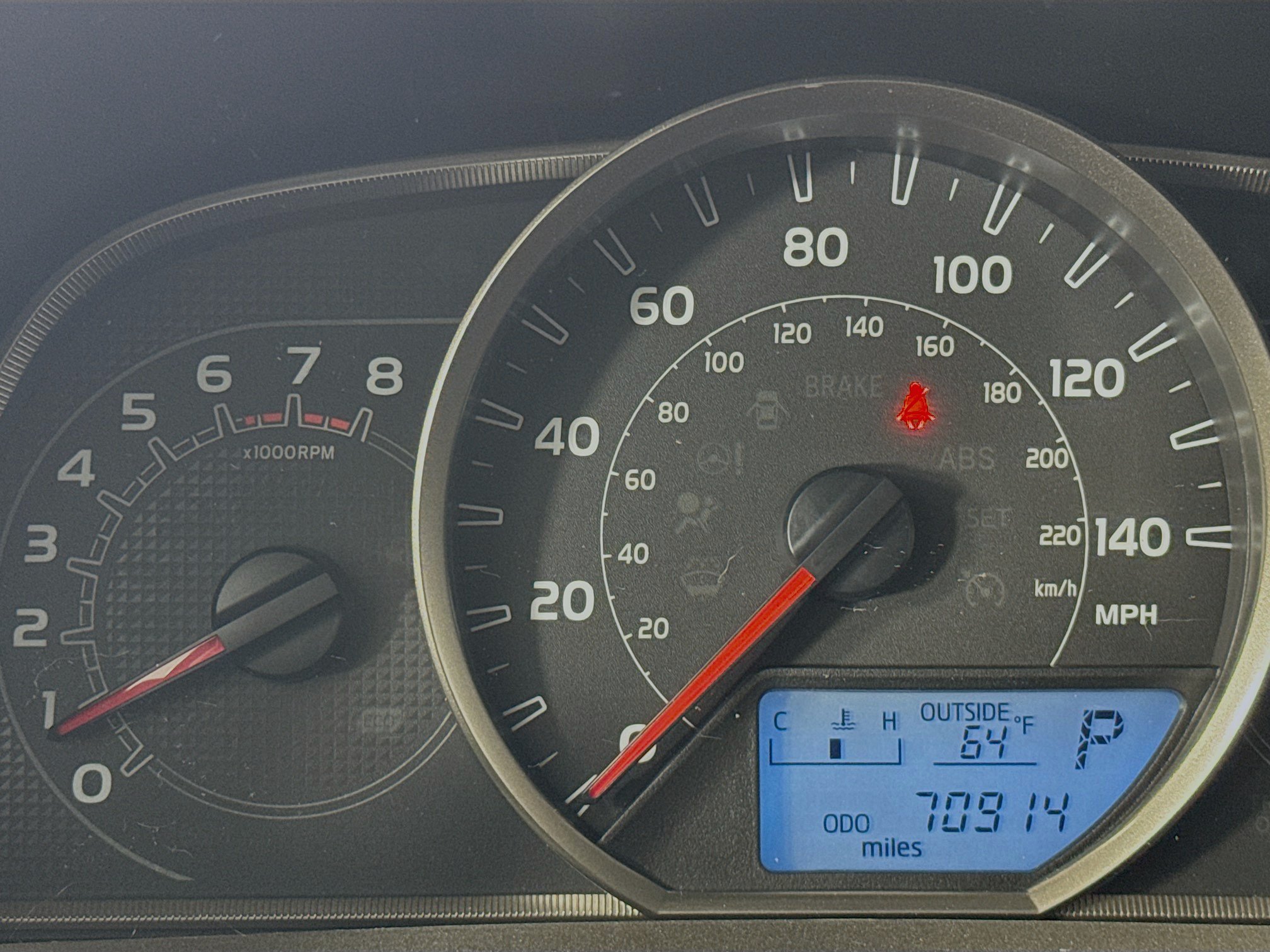 Used 2015 Toyota RAV4 XLE AWD/4WD image 12