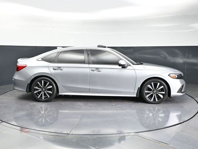 Used 2023 Honda Civic EX image 4
