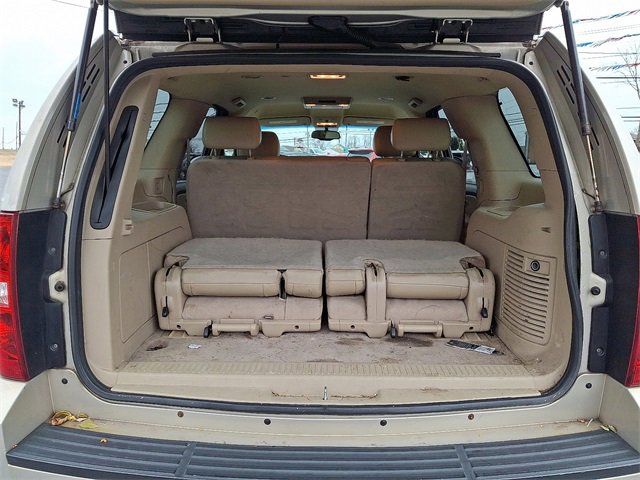 Used 2010 Chevrolet Tahoe LT w/ Luxury Package image 28