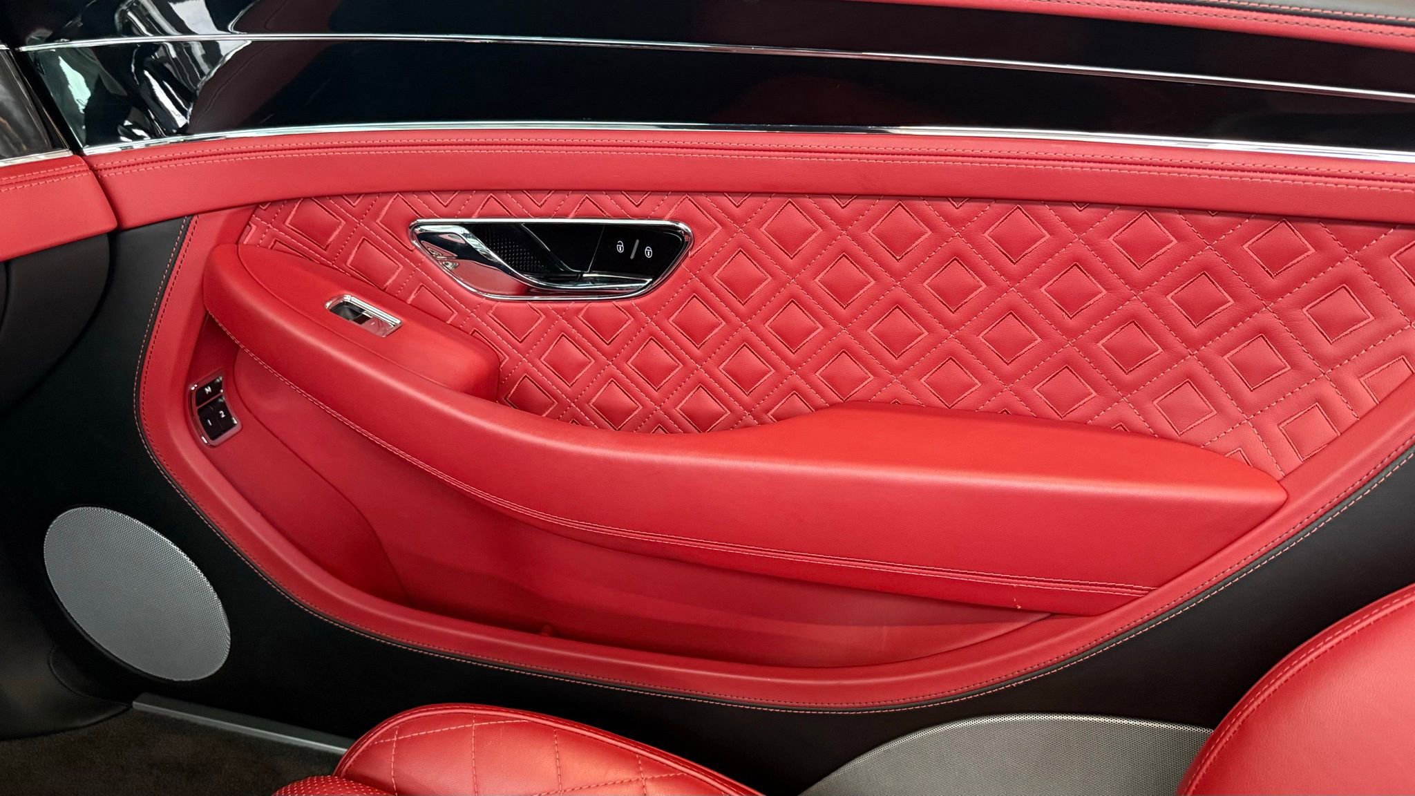 Used 2020 Bentley Continental GT image 54