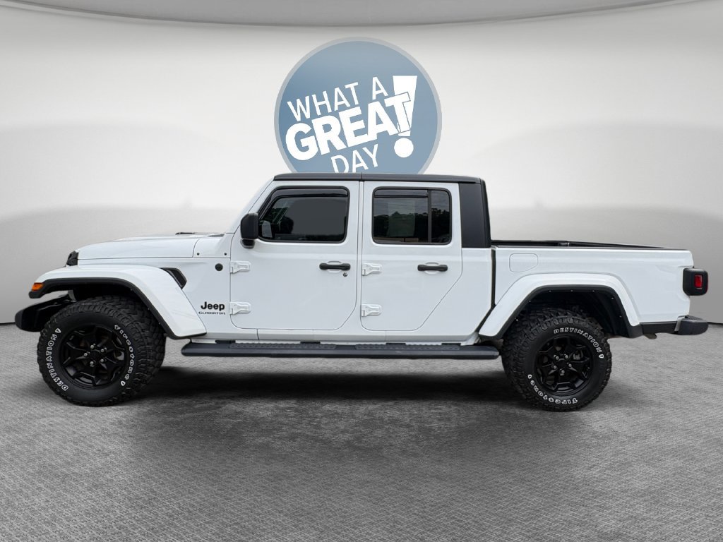 Certified 2022 Jeep Gladiator Sport AWD/4WD image 7