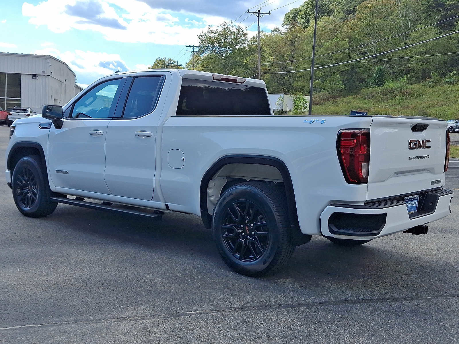 Used 2023 GMC Sierra 1500 Elevation image 5