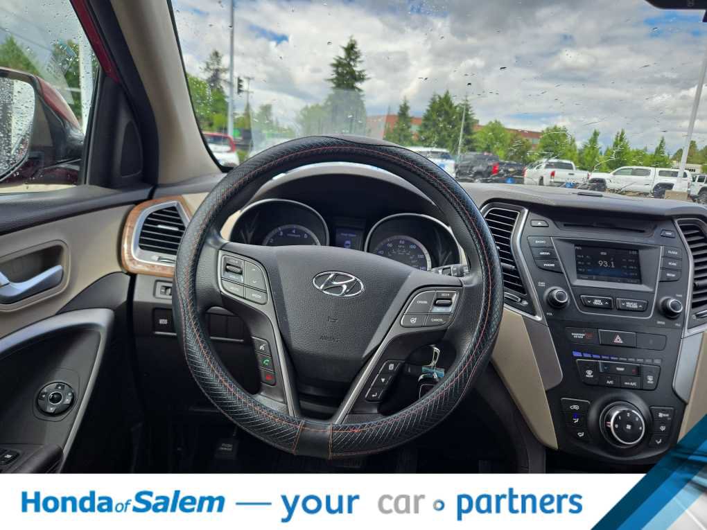 Used 2015 Hyundai Santa Fe GLS AWD/4WD image 15