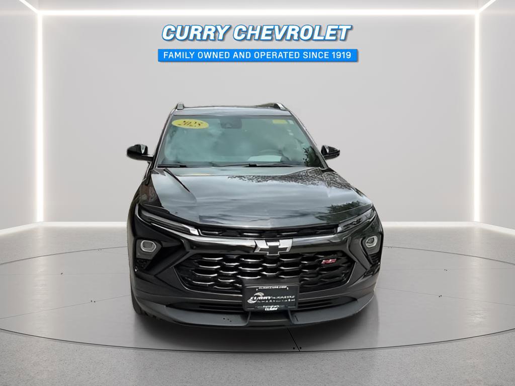Used 2025 Chevrolet TrailBlazer RS w/ Convenience Package AWD/4WD image 4